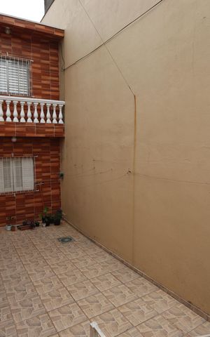 Casa para alugar com 230m², 3 quartos e 3 vagasQuintal