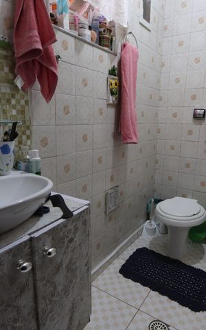 Casa para alugar com 230m², 3 quartos e 3 vagasBanheiro - casa 2