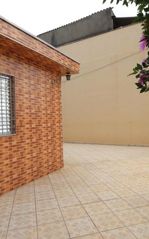 Casa para alugar com 230m², 3 quartos e 3 vagasGaragem