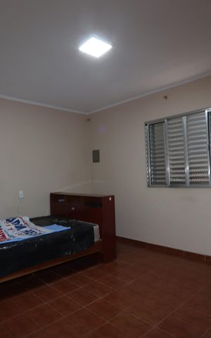 Casa para alugar com 230m², 3 quartos e 3 vagasQuarto - casa 1
