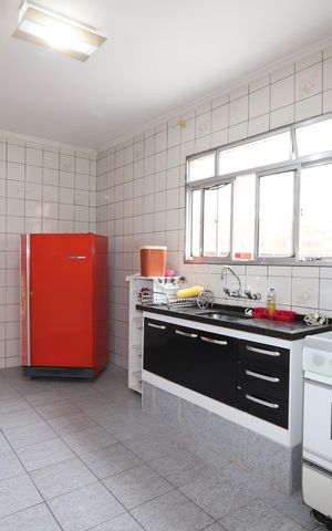 Casa para alugar com 230m², 3 quartos e 3 vagasCozinha - casa 1