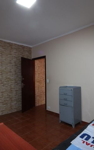 Casa para alugar com 230m², 3 quartos e 3 vagasQuarto - casa 1