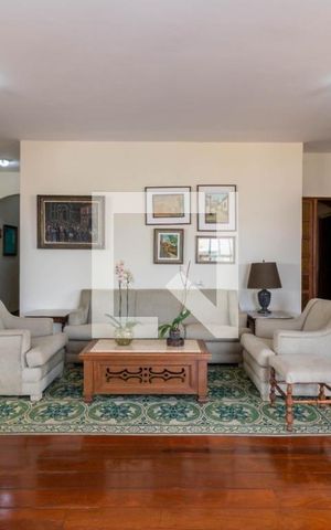 Apartamento à venda com 333m², 5 quartos e 3 vagas