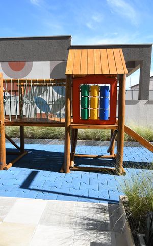 Apartamento à venda com 105m², 2 quartos e 2 vagasÁrea comum - Playground