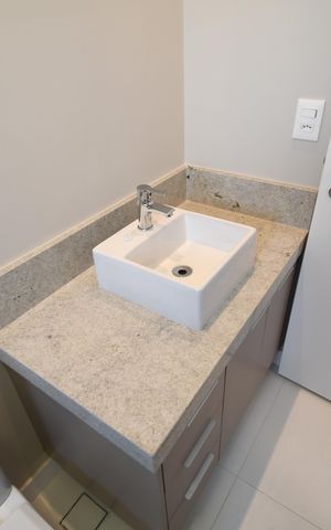 Apartamento à venda com 105m², 2 quartos e 2 vagasBanheiro Suíte 1