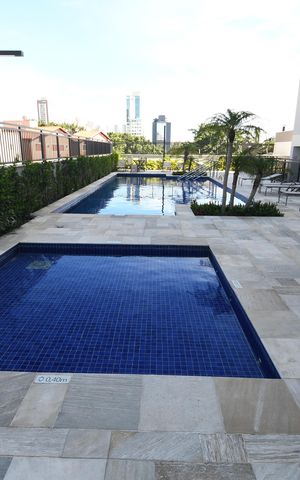 Apartamento à venda com 105m², 2 quartos e 2 vagasÁrea comum - Piscina