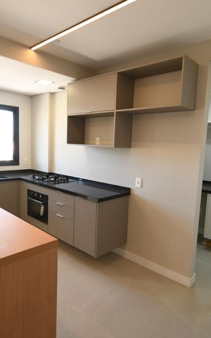Apartamento à venda com 105m², 2 quartos e 2 vagasCozinha