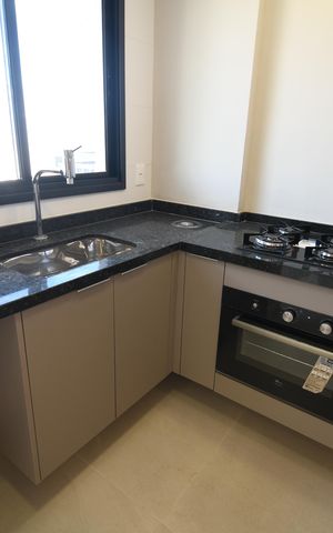 Apartamento à venda com 105m², 2 quartos e 2 vagasCozinha