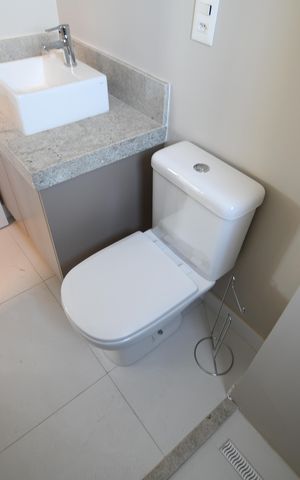 Apartamento à venda com 105m², 2 quartos e 2 vagasBanheiro