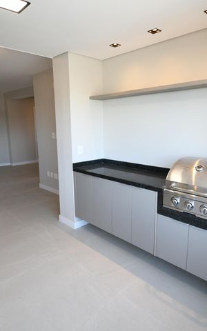 Apartamento à venda com 105m², 2 quartos e 2 vagasSala