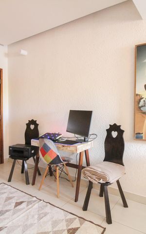 Apartamento à venda com 105m², 2 quartos e sem vaga Apartamento à venda com 105m², 2 quartos e sem vagaSala
