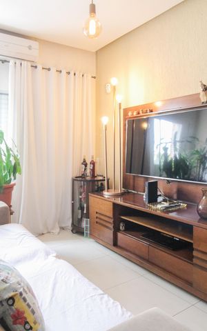 Apartamento à venda com 105m², 2 quartos e sem vaga Apartamento à venda com 105m², 2 quartos e sem vagaSala