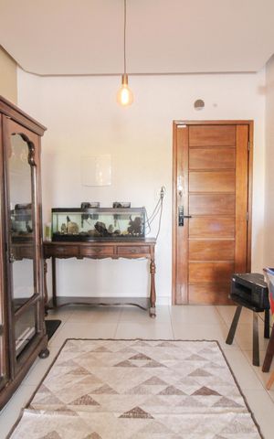 Apartamento à venda com 105m², 2 quartos e sem vaga Apartamento à venda com 105m², 2 quartos e sem vagaSala