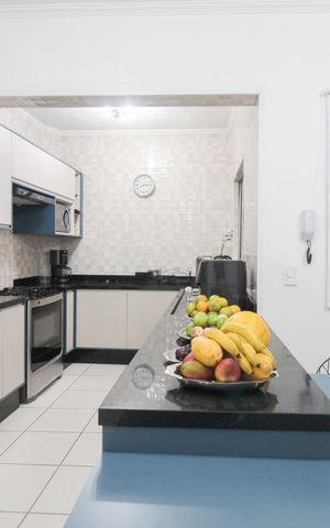 Apartamento à venda com 105m², 2 quartos e sem vaga Apartamento à venda com 105m², 2 quartos e sem vagaCozinha