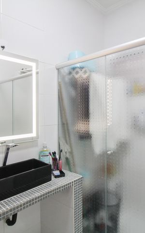 Apartamento à venda com 105m², 2 quartos e sem vaga Apartamento à venda com 105m², 2 quartos e sem vagaBanheiro