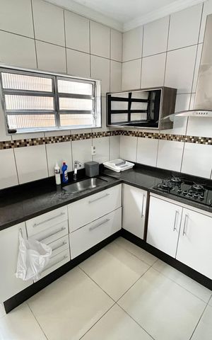 Casa à venda com 128m², 2 quartos e 1 vaga Casa à venda com 128m², 2 quartos e 1 vagaCozinha