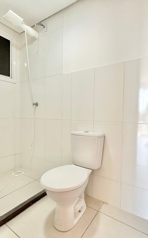 Apartamento à venda com 45m², 2 quartos e 1 vaga Apartamento à venda com 45m², 2 quartos e 1 vagaBanheiro
