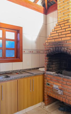 Casa para alugar com 1200m², 6 quartos e 4 vagas Casa para alugar com 1200m², 6 quartos e 4 vagasChurrasqueira