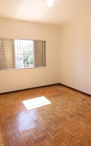 Casa à venda com 245m², 3 quartos e 2 vagasQuarto 2