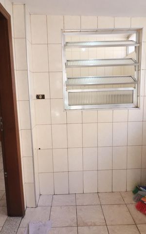 Casa à venda com 245m², 3 quartos e 2 vagasÁrea de Serviço