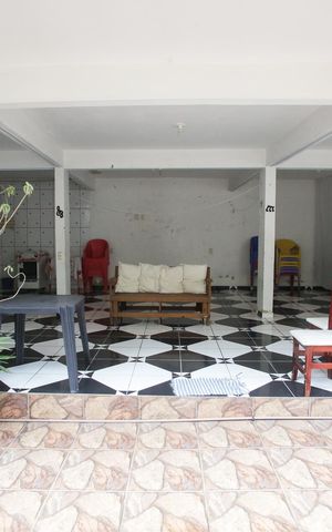 Casa à venda com 200m², 3 quartos e sem vagaÁrea Gourmet