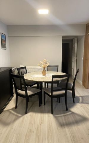Apartamento à venda com 93m², 2 quartos e 1 vaga Apartamento à venda com 93m², 2 quartos e 1 vagaSala