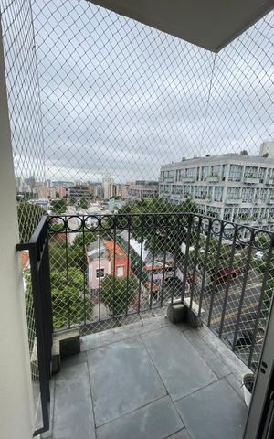 Apartamento à venda com 93m², 2 quartos e 1 vaga Apartamento à venda com 93m², 2 quartos e 1 vagaVaranda