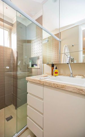 Apartamento à venda com 93m², 2 quartos e 1 vaga Apartamento à venda com 93m², 2 quartos e 1 vagaBanheiro