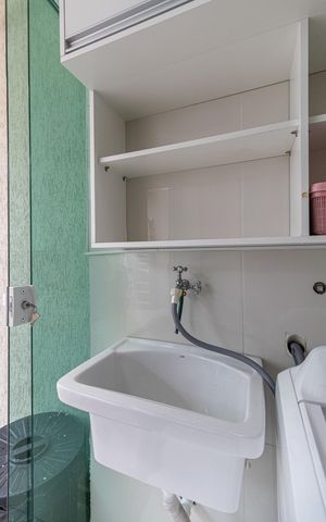 Casa de condomínio à venda com 74m², 3 quartos e 2 vagas Casa de condomínio à venda com 74m², 3 quartos e 2 vagasÁrea de Serviço