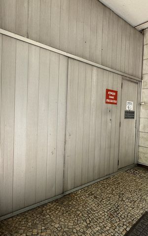 Apartamento à venda com 202m², 4 quartos e 1 vaga
