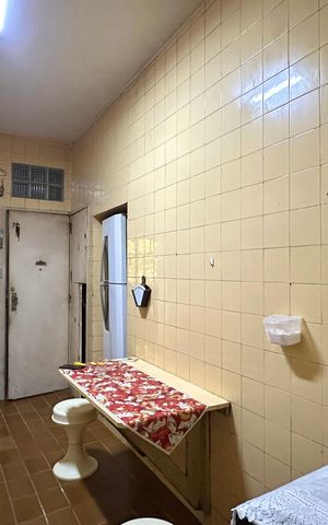 Apartamento à venda com 202m², 4 quartos e 1 vaga
