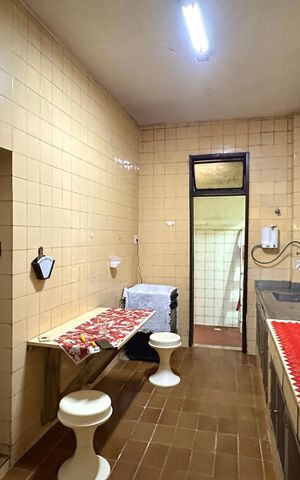 Apartamento à venda com 202m², 4 quartos e 1 vaga
