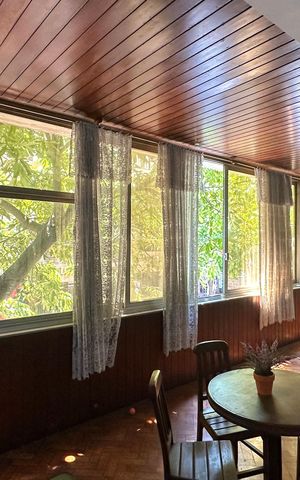 Apartamento à venda com 202m², 4 quartos e 1 vaga