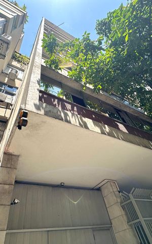 Apartamento à venda com 202m², 4 quartos e 1 vaga