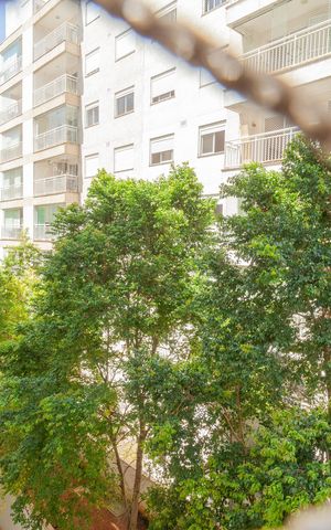 Apartamento à venda com 81m², 3 quartos e 1 vagaVista da Varanda