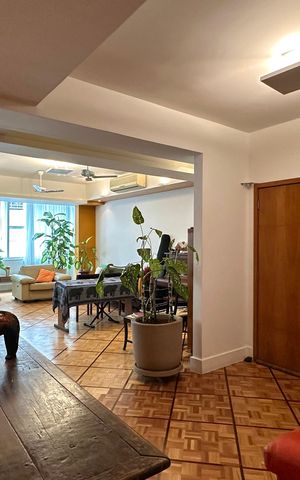Apartamento à venda com 231m², 4 quartos e 1 vaga