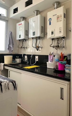 Apartamento à venda com 231m², 4 quartos e 1 vaga