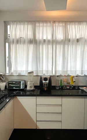 Apartamento à venda com 231m², 4 quartos e 1 vaga