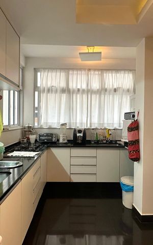 Apartamento à venda com 231m², 4 quartos e 1 vaga