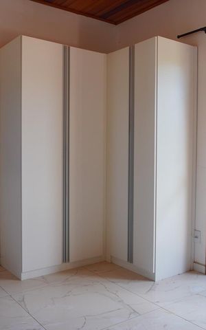 Casa à venda com 380m², 3 quartos e 6 vagas Casa à venda com 380m², 3 quartos e 6 vagasSuite