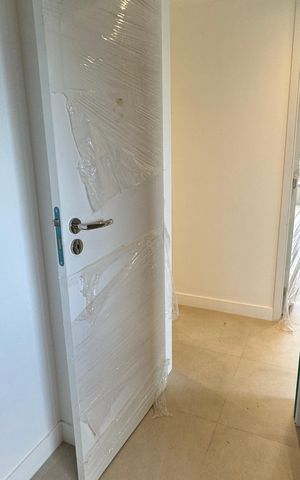 Apartamento à venda com 156m², 4 quartos e 2 vagas Apartamento à venda com 156m², 4 quartos e 2 vagasQuarto 2