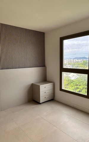 Apartamento à venda com 156m², 4 quartos e 2 vagas Apartamento à venda com 156m², 4 quartos e 2 vagasQuarto 4