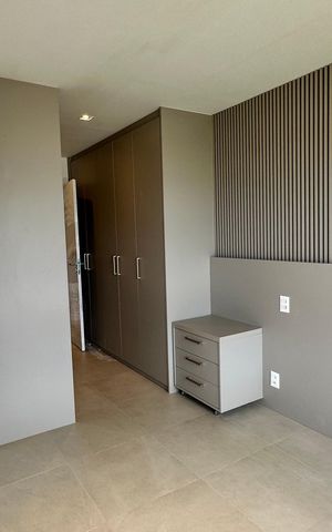 Apartamento à venda com 156m², 4 quartos e 2 vagas Apartamento à venda com 156m², 4 quartos e 2 vagasQuarto 4