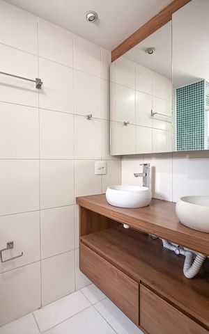 Apartamento à venda com 98m², 3 quartos e 2 vagas Apartamento à venda com 98m², 3 quartos e 2 vagasBanheiro da Suíte