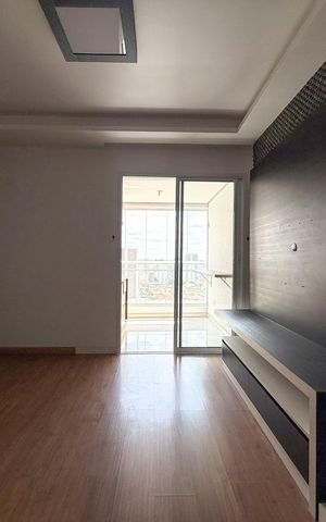 Apartamento à venda com 98m², 3 quartos e 2 vagas Apartamento à venda com 98m², 3 quartos e 2 vagasSala