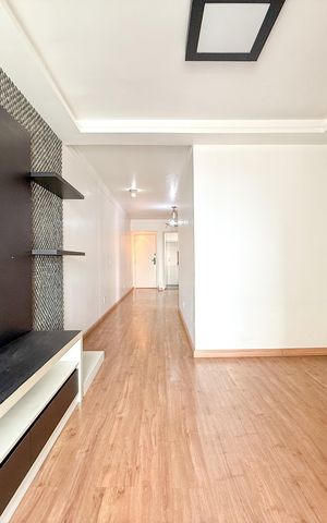 Apartamento à venda com 98m², 3 quartos e 2 vagas Apartamento à venda com 98m², 3 quartos e 2 vagasSala