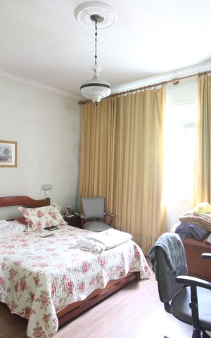 Casa à venda com 340m², 3 quartos e 4 vagasSuíte