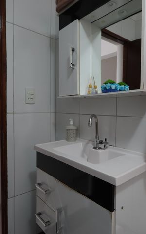 Casa à venda com 180m², 4 quartos e 1 vagaBanheiro