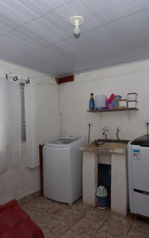 Casa à venda com 180m², 4 quartos e 1 vagaLavanderia