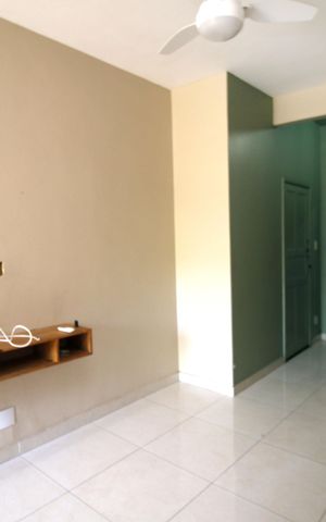 Apartamento à venda com 70m², 2 quartos e 1 vagaSala